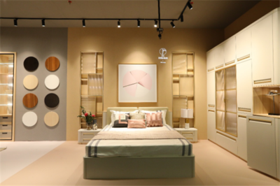 美心門業(yè):雙重機遇,開啟創(chuàng)業(yè)新篇章